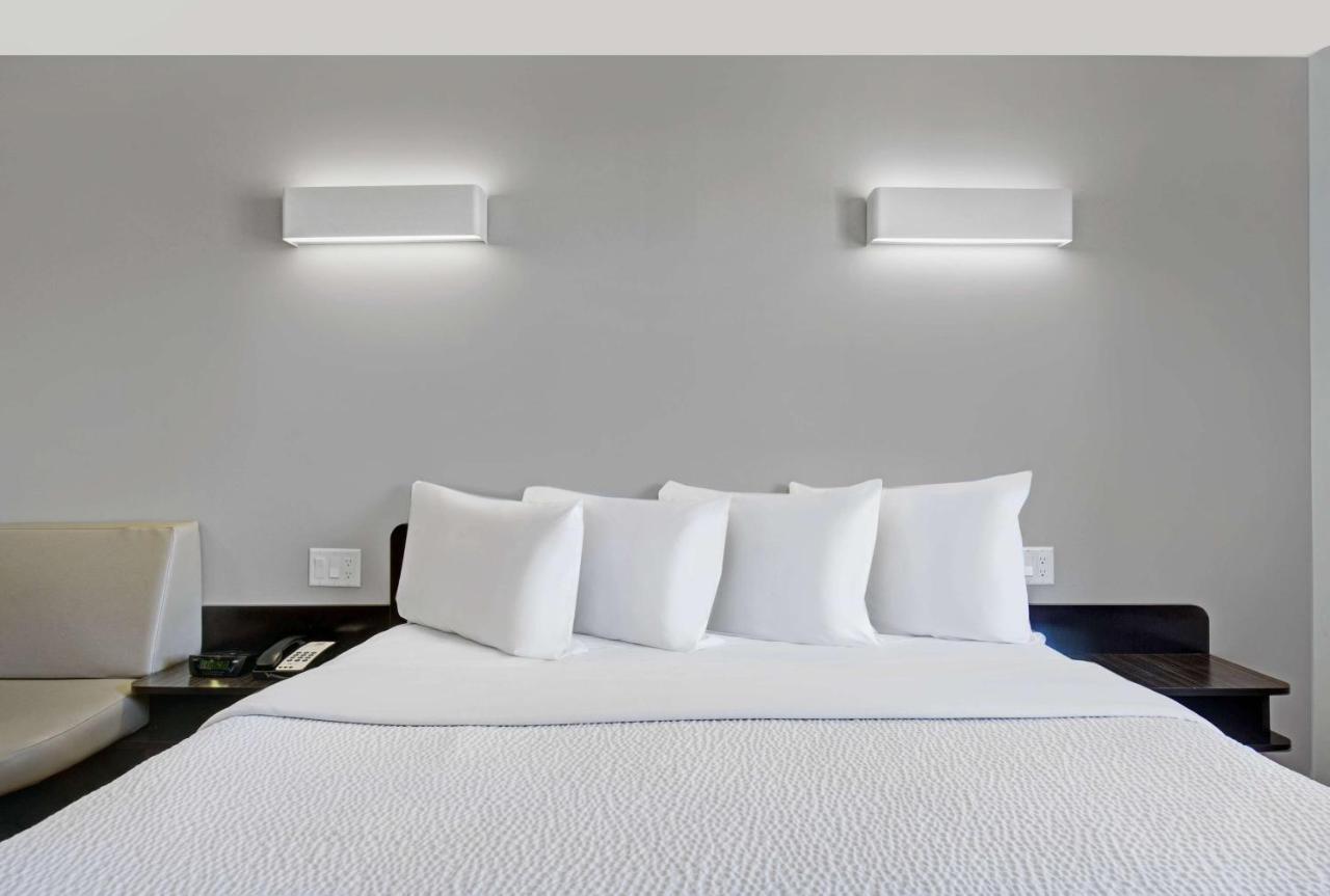 Motel 6 Эйрдри Экстерьер фото