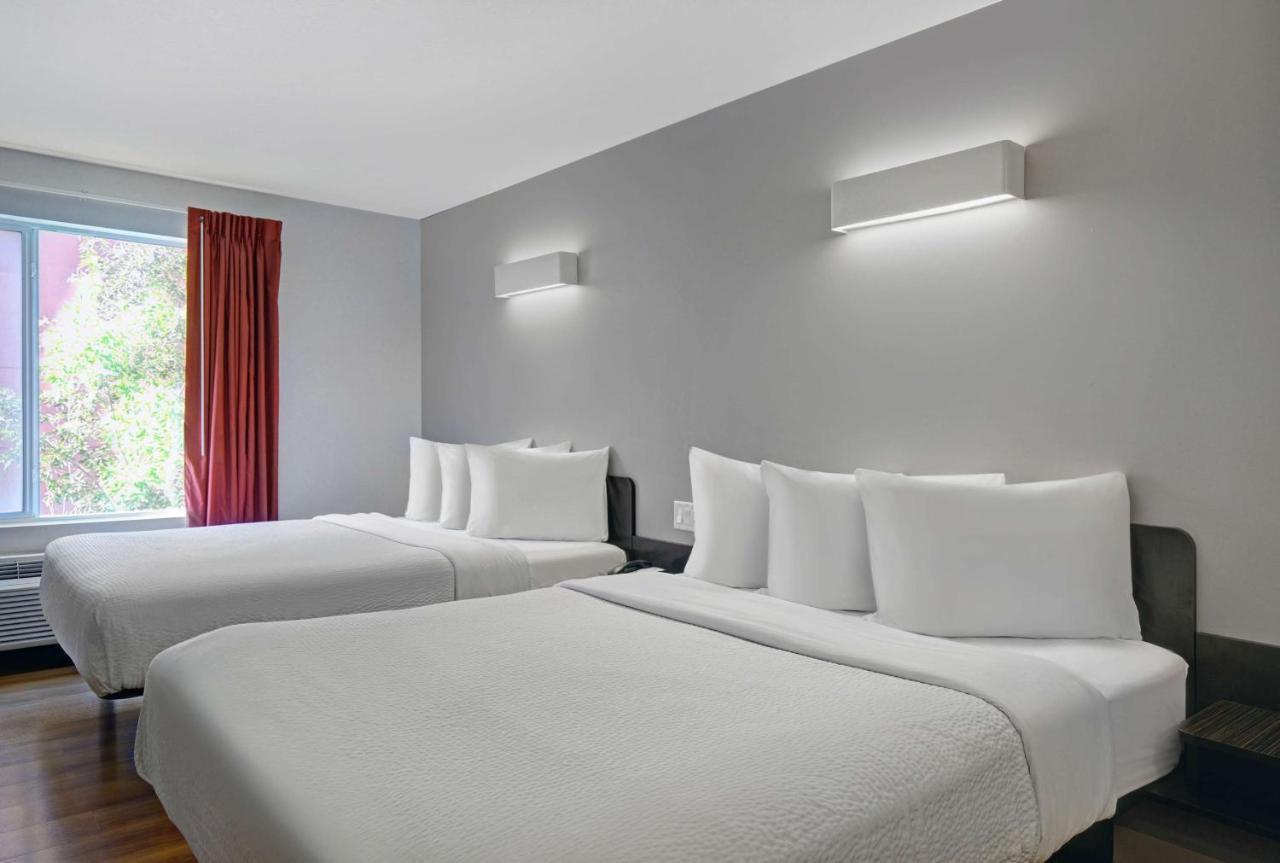 Motel 6 Эйрдри Экстерьер фото