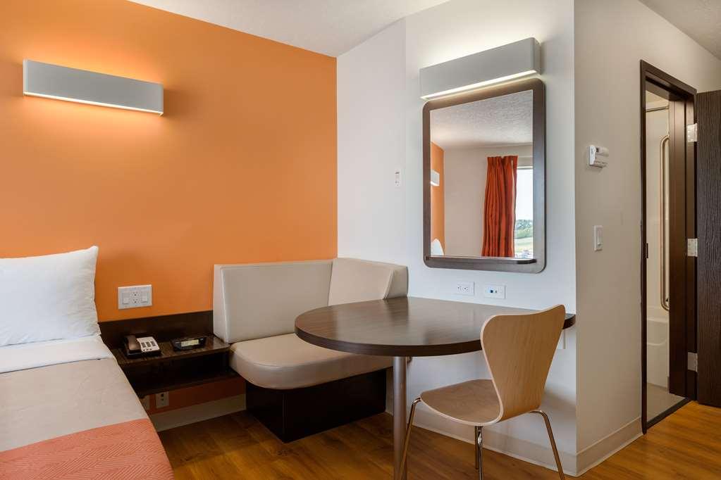 Motel 6 Эйрдри Номер фото